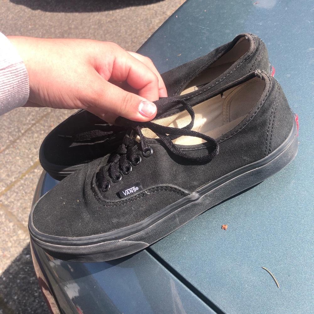 Black vans size 9.5
